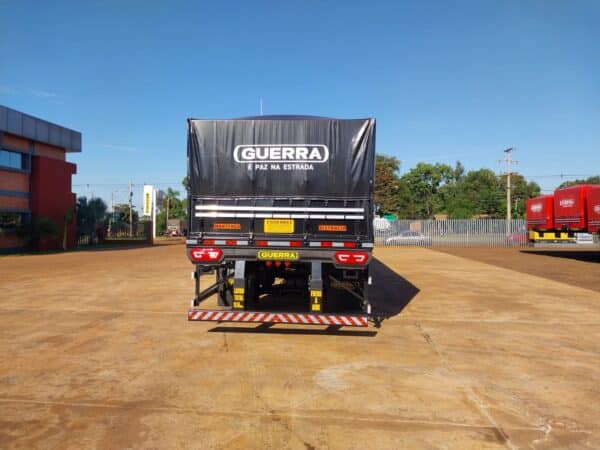 GRANELERO 14,50 3EJES CON FRENO ABS 80X80 COLOR NEGRO - Imagen 4